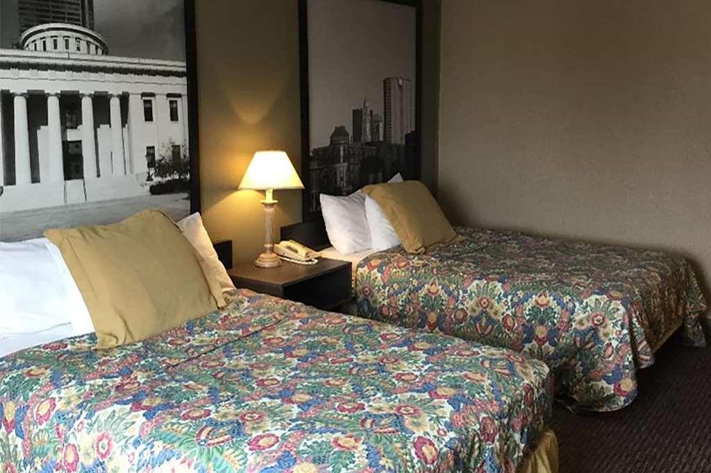 Howard Johnson Inn Cleveland Airport Brook Park Quarto foto